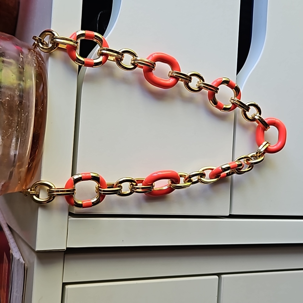 Kate Spade New York coral and gold chain necklace
